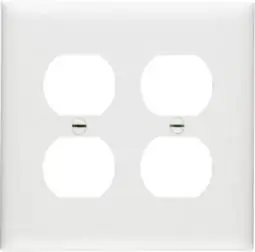 TRUE VALUE TP82WCC30 Pass & Seymour - Legrand White 2-Duplex Outlet Openings