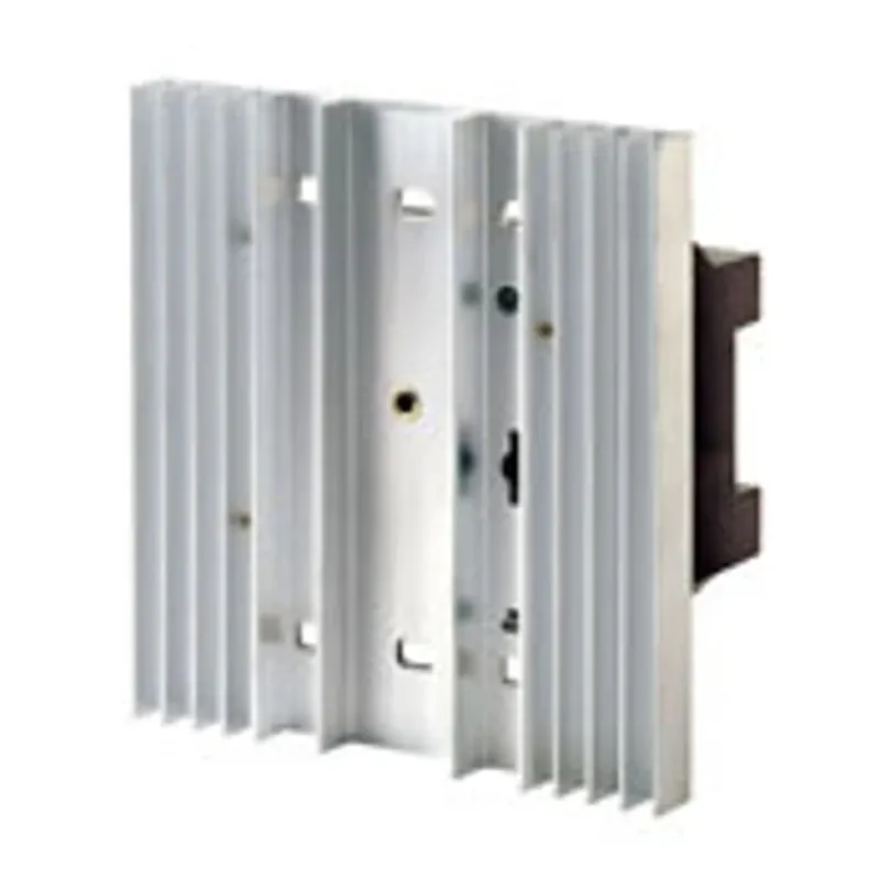 SK0491132-US20260702-105043-0 Leviton PE200-70W Power Extender Mark 10 Powerline and Hi-lume 3000VA at 277VAC 50/60Hz Phase Independent of Control Device - Image 1