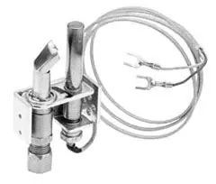 SK0492041-US20260702-105043-0 Robertshaw 1820-009 36 L Lead 90D Right Hand Flame Pattern Pilot Kit - Image 1