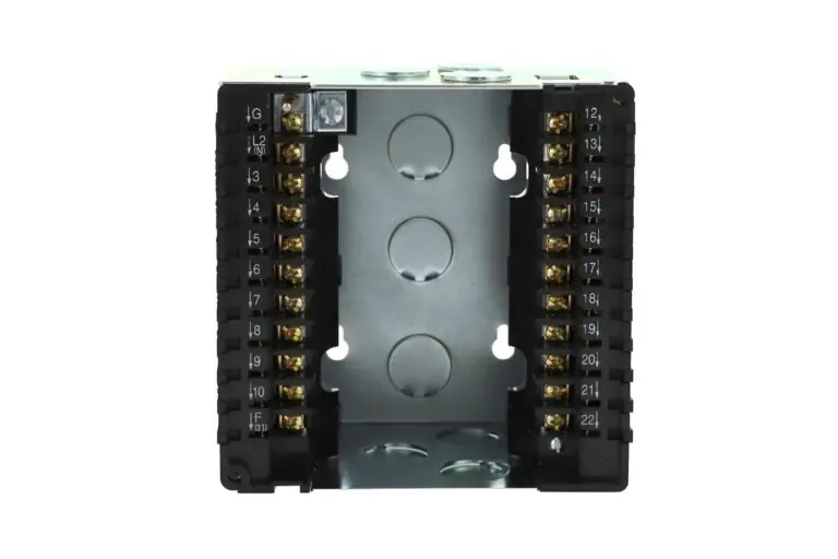SK0500067-US20260702-105043-0 SUB BASE METAL WALL MNT 3KNCK - Image 1