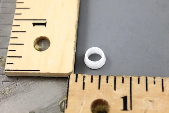 SK0500430-US20260702-105043-0 1/4" Plastic Ferrule - Image 1