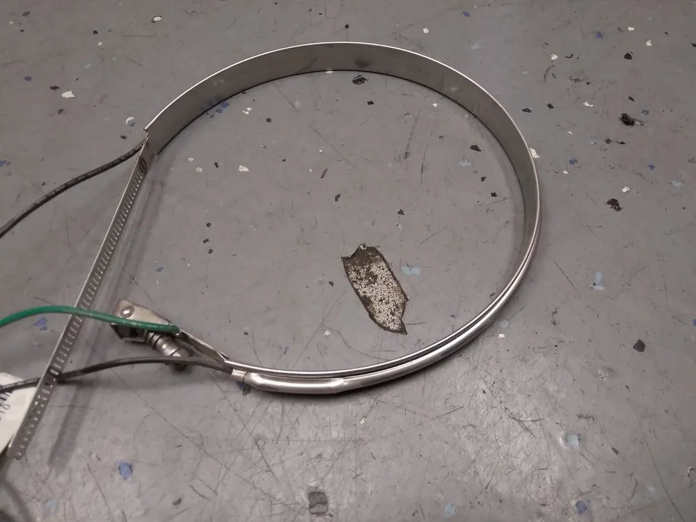 SK0501646-US20260702-105043-0 CRANKCASE HEATER 240V 70W - Image 1