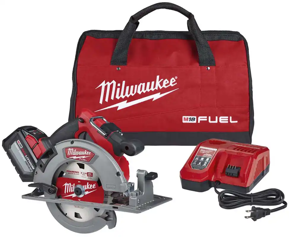 Milwaukee 2732-21HD M18 Fuel 7-1/4 Circular Saw Kit
